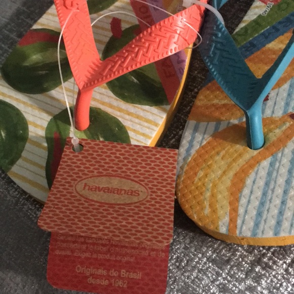 havaianas Farm Tropical Fruit/Orange Citrus Sandals NWT Size 9-10 - Picture 2 of 12